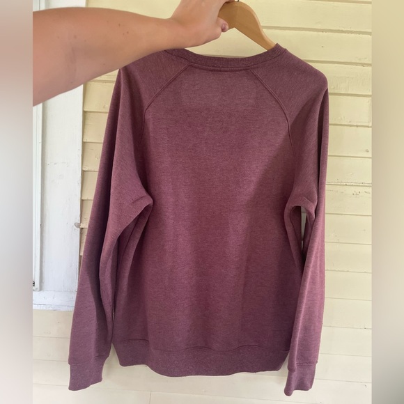 Cowgirl Tuff Love Never Gives Up Women’s Crewneck in Wine Color - Picture 7 of 11